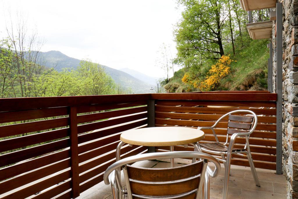 Hostal Les Roquetes Queralbs Luaran gambar